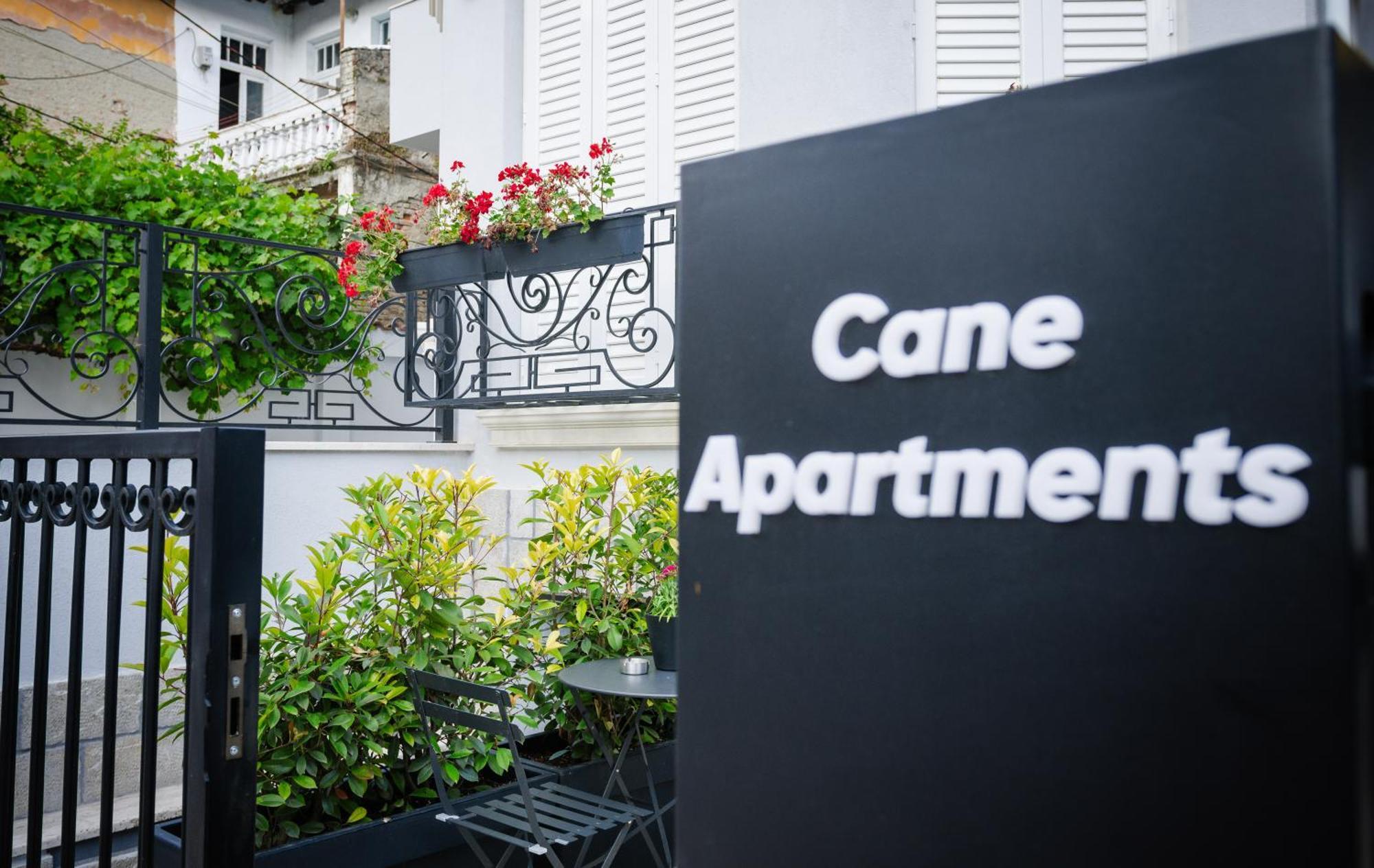 Blossom Cane Apartment