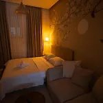 Blossom Cane Apartment